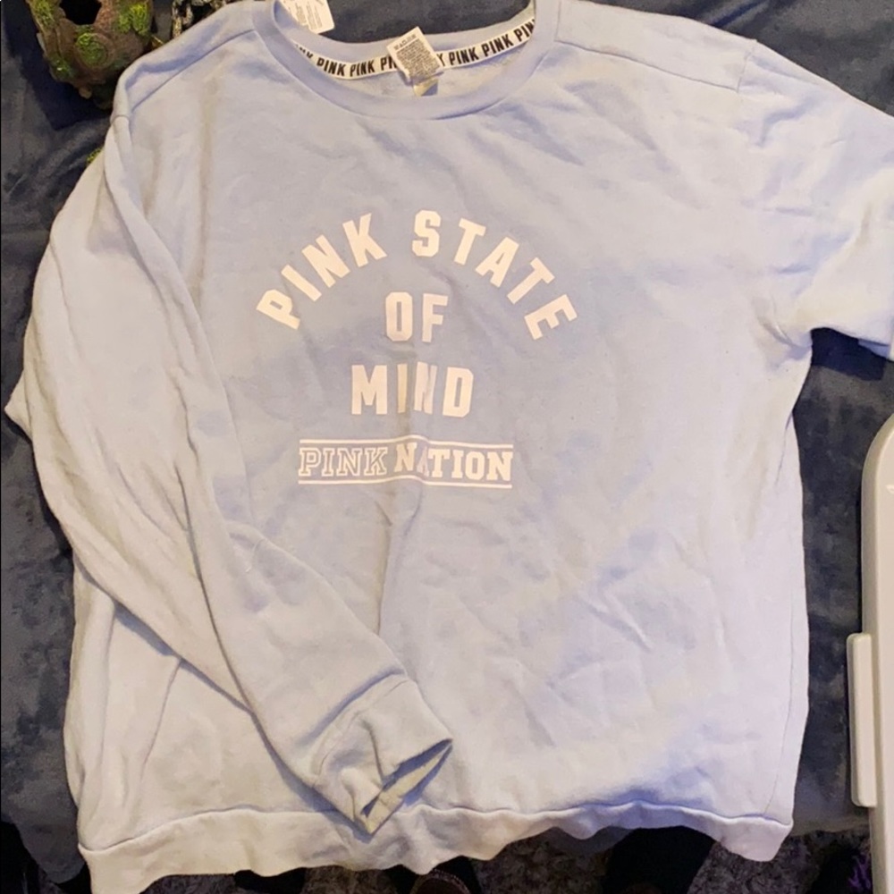 crew neck